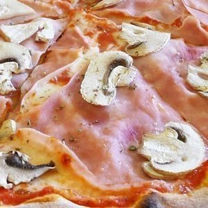 09-Prosciutto e Funghi